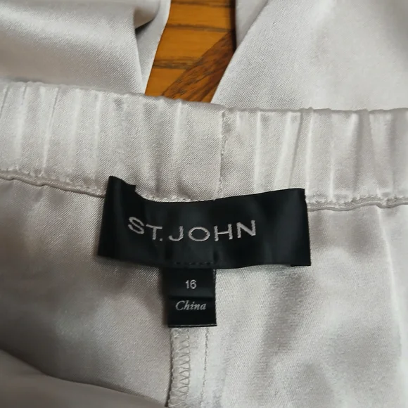 St. John Silver Gray Wide Leg Pants - Picture 12 of 12